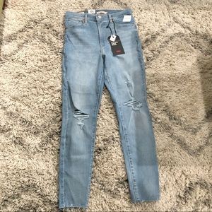 Levi’s Mile High Super Skinny Jean